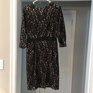 Taylor Women’s black, floral, fitted cocktail dress, size 6